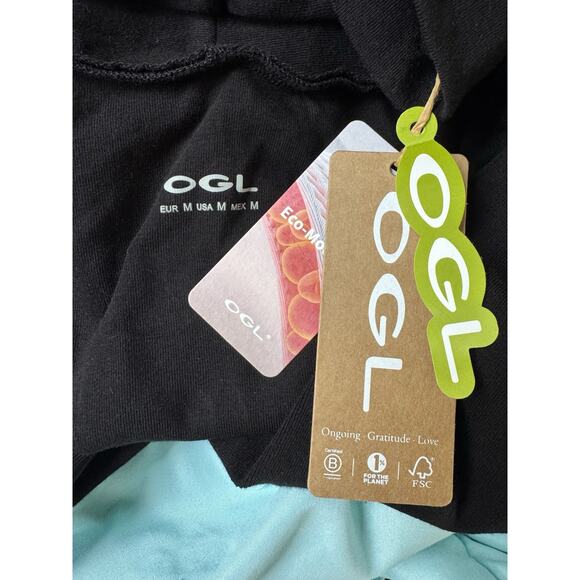 NWT OGL LiteWarm Surplice Wrap Tank Top Black Eco Mousse Size Medium - Picture 8 of 9